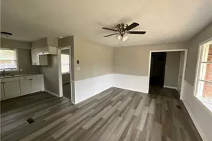 1365 Greenock Ave, Fayetteville, NC 28304 - Photo 4