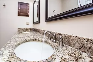 6101 Hollyrood Ct, Fayetteville, NC 28311 - Photo 38
