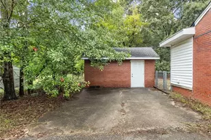 1413 Stansfield Dr, Fayetteville, NC 28303 - Photo 24