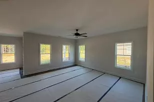 138 Pne Vis Wy, Sanford, NC 27332 - Photo 2