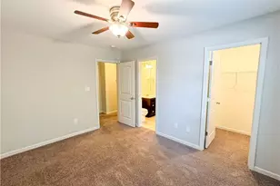 2732 Mosquera Dr, Fayetteville, NC 28306 - Photo 32