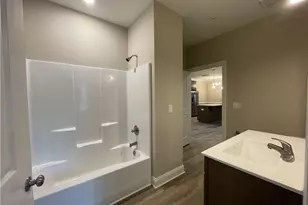 260 Gallery Dr, Spring Lake, NC 28390 - Photo 6