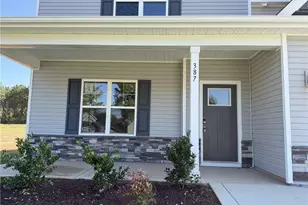 387 Thorntons Creek Dr, Erwin, NC 28339 - Photo 2