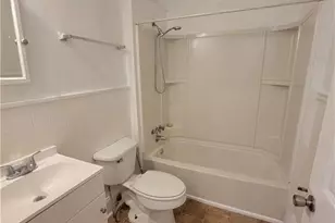 519 Edwards St, Fayetteville, NC 28301 - Photo 12