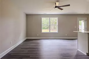 413 Jefferson Dr, Fayetteville, NC 28304 - Photo 6