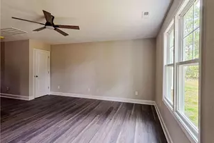 413 Jefferson Dr, Fayetteville, NC 28304 - Photo 8