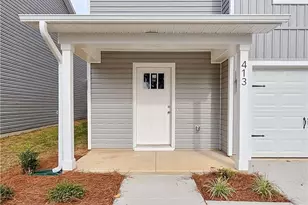 413 Jefferson Dr, Fayetteville, NC 28304 - Photo 2