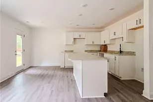 411 Jefferson Dr, Fayetteville, NC 28304 - Photo 12