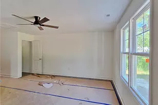 411 Jefferson Dr, Fayetteville, NC 28304 - Photo 4