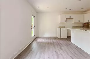 411 Jefferson Dr, Fayetteville, NC 28304 - Photo 8