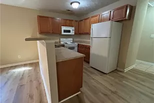 154 Glenn Brooke Ln, Raeford, NC 28376 - Photo 4
