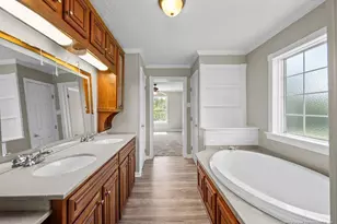 4928 Short Jesters Ct, Hope Mills, NC 28348 - Photo 16
