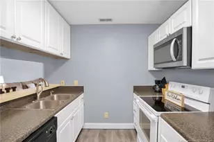 672 Bartons Landing Pl, Fayetteville, NC 28314 - Photo 12