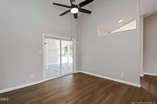 5609 Bowman Ct, Fayetteville, NC 28304 - Photo 8