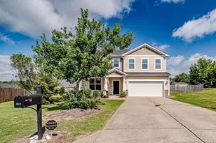 803 Plateau Ct, Sanford, NC 27330 - Photo 1