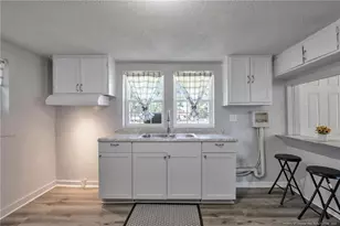 507 5th St, Pembroke, NC 28372 - Photo 10