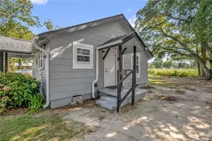 507 5th St, Pembroke, NC 28372 - Photo 4