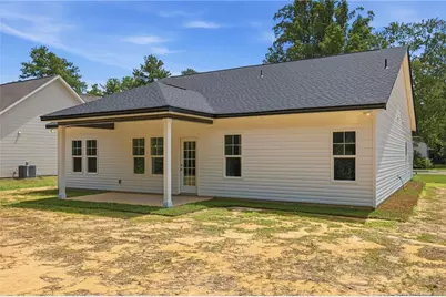 211 E 7th Avenue, Raeford, NC 28376 - Photo 36