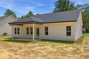 211 E 7th Ave, Raeford, NC 28376 - Photo 36