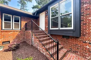 533 Coronation Dr, Fayetteville, NC 28311 - Photo 2