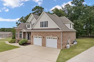 5419 Barchetta Dr, Hope Mills, NC 28348 - Photo 2