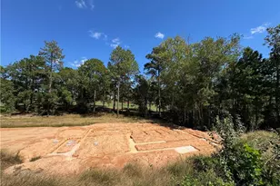 533 Watauga Ln, Aberdeen, NC 28315 - Photo 2