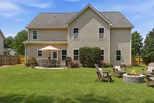 133 Emma Ct, Linden, NC 28356 - Photo 2