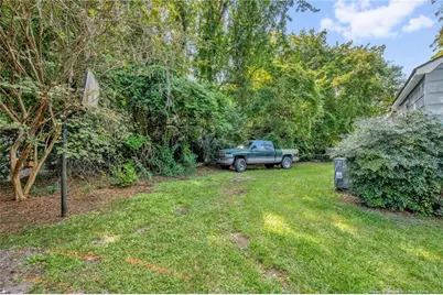 104 E Cottingham Street, Maxton, NC 28364 - Photo 24