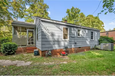 104 E Cottingham Street, Maxton, NC 28364 - Photo 22