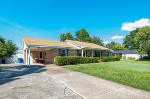 5215 Foxfire Rd, Fayetteville, NC 28303 - Photo 2