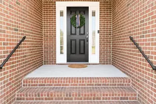 1918 Sunshine Ct, Hope Mills, NC 28348 - Photo 6