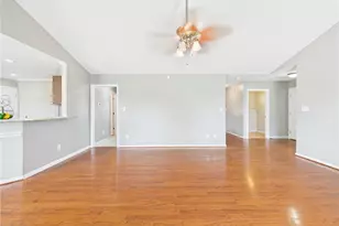 639 Corsegan Rd, Fayetteville, NC 28306 - Photo 8