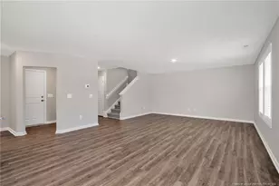 17 W Emily Gardens Dr, Selma, NC 27576 - Photo 4