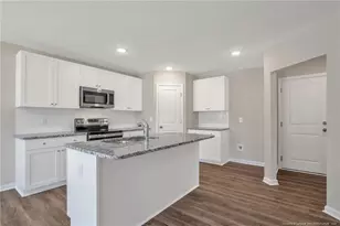 17 W Emily Gardens Dr, Selma, NC 27576 - Photo 6