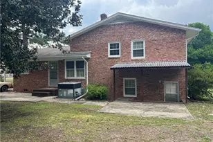 829 Eugene St, Fayetteville, NC 28306 - Photo 2