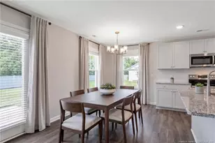 25 W Emily Gardens Rd, Selma, NC 27576 - Photo 6