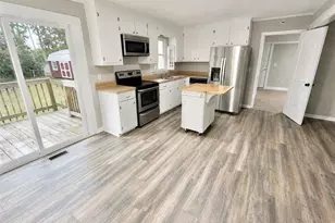 5934 Braxton Rd, Hope Mills, NC 28348 - Photo 2