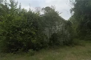 5041 Sanderosa Rd, Fayetteville, NC 28312 - Photo 2