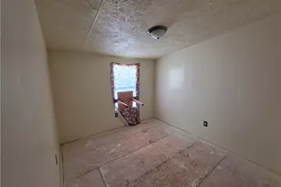 7213 Bronstein Dr, Parkton, NC 28371 - Photo 24