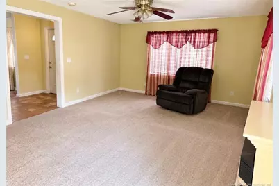 345 W Pungo Street, Belhaven, NC 27810 - Photo 12
