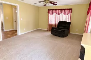 345 W Pungo St, Belhaven, NC 27810 - Photo 12