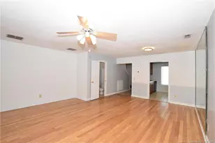 400 N Steel St, Sanford, NC 27330 - Photo 4