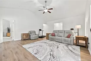 233 English Oak Dr, Bunnlevel, NC 28323 - Photo 8