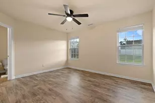 233 Palace Green Ln, Sanford, NC 27330 - Photo 4