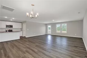 8 W Emily Gardens Dr, Selma, NC 27576 - Photo 6