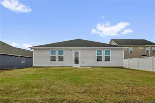 31 E Emily Gardens Dr, Selma, NC 27576 - Photo 2