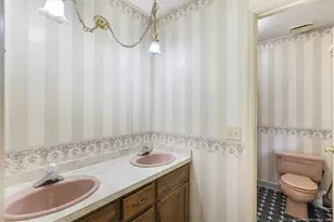 2000 Merrimac Dr, Fayetteville, NC 28304 - Photo 30