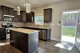 143 Cromwell Ct, Raeford, NC 28376 - Photo 12