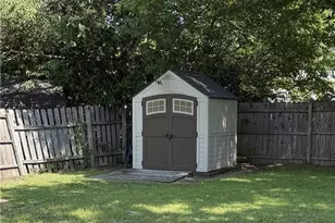 6349 Lake Trail Dr, Fayetteville, NC 28304 - Photo 10