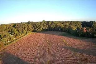 644 Lamb Rd, Lumberton, NC 28358 - Photo 4